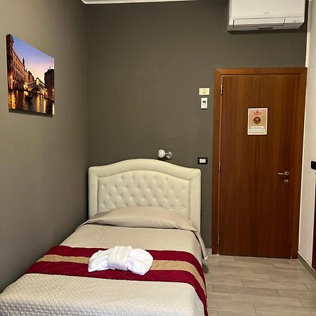 Hotel Miro リミニ エクステリア 写真