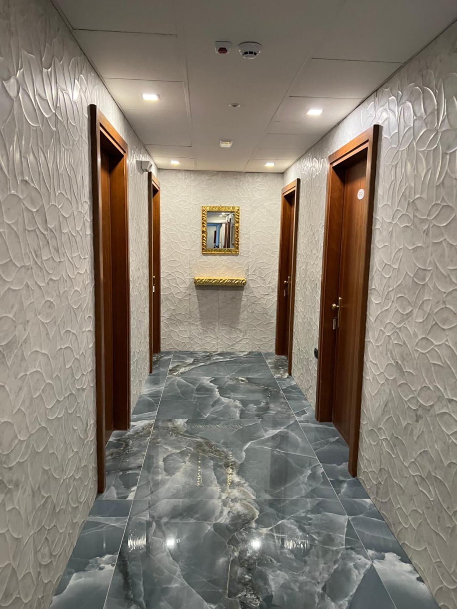 Hotel Miro リミニ エクステリア 写真